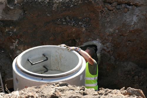 Stavba zokruhování vody a rekonstrukce kanalizace v Kapouňatech