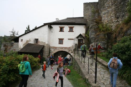 Zájezd SDH do Rejvízu a na hrad Sovinec